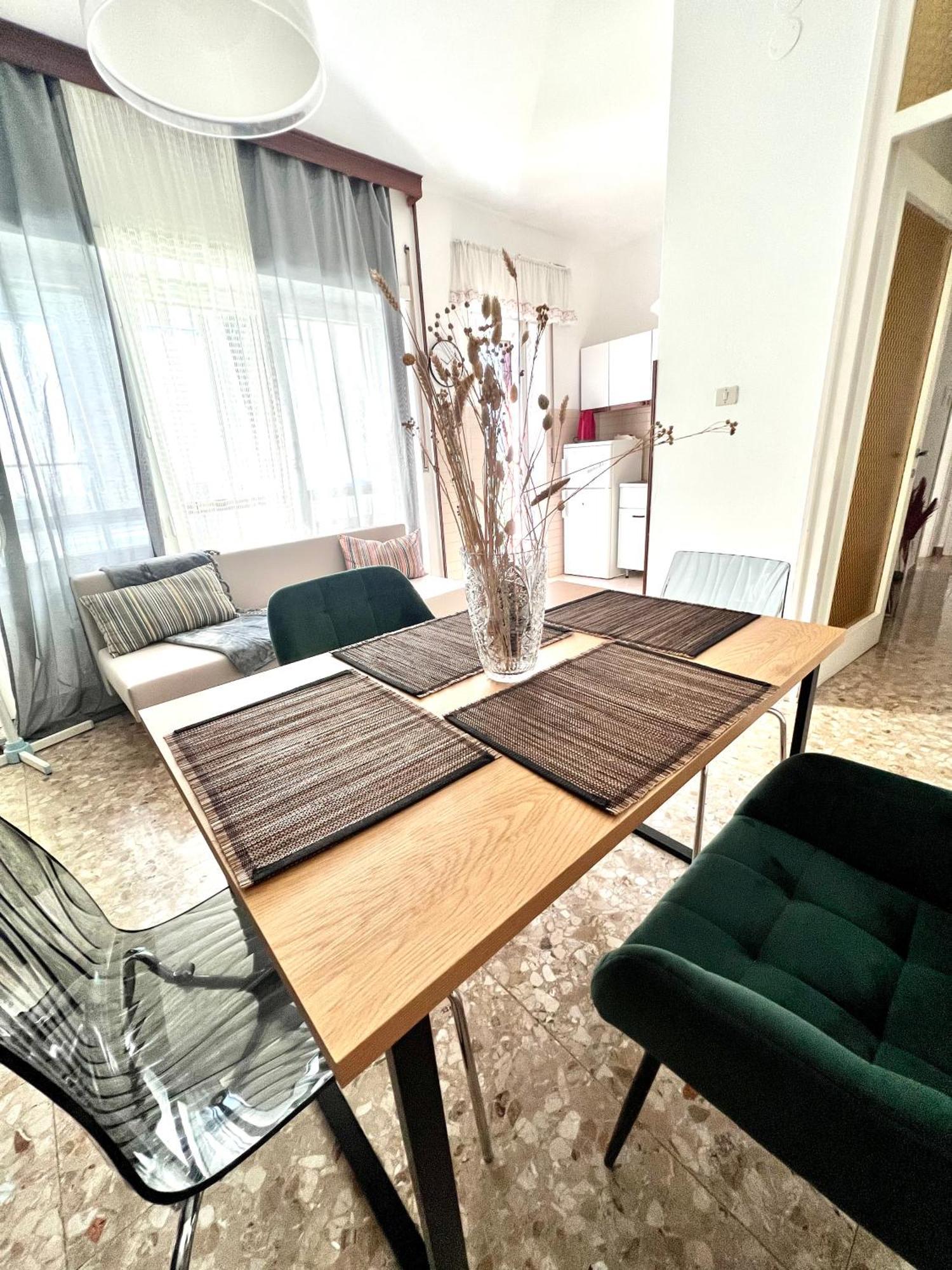 Ultimo Piano Con Parcheggio Apartment Trieste Exterior photo